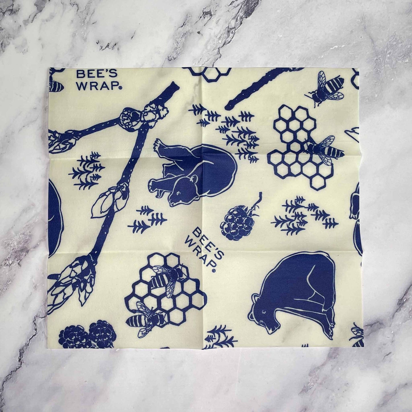 BeesWax Food Wrap Medium with bees and bears